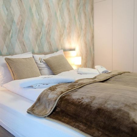 Platinium Moon - Przy Samym Morzu - Easy-Rent Apartments 里沃 外观 照片