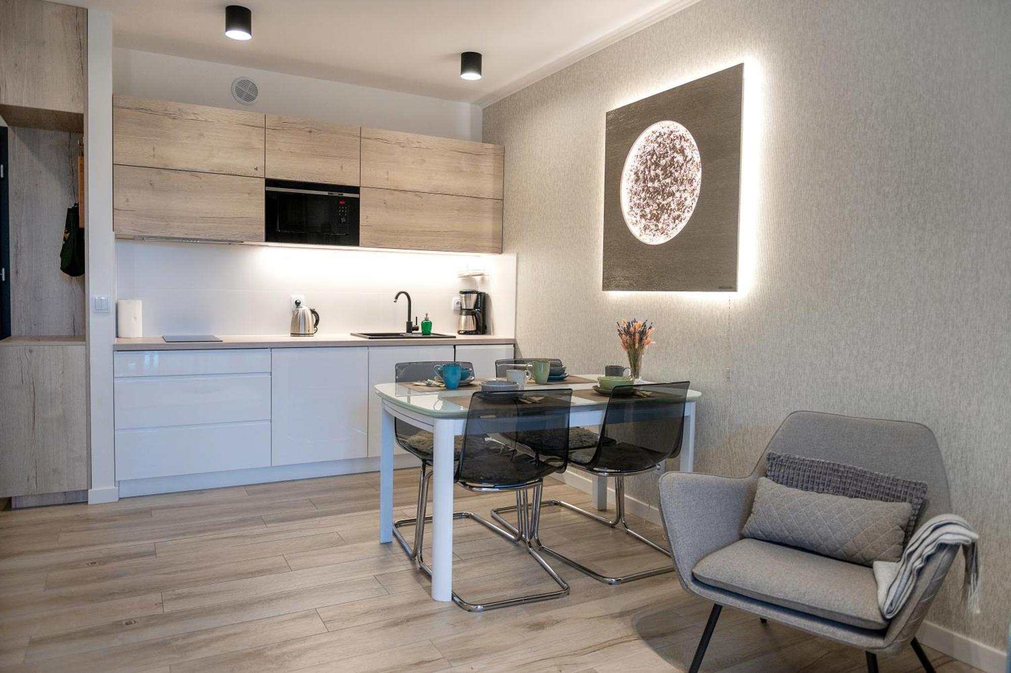 Platinium Moon - Przy Samym Morzu - Easy-Rent Apartments 里沃 外观 照片